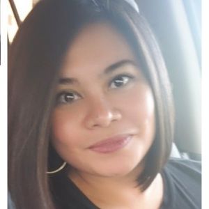 Meet your Posher, Vallerie